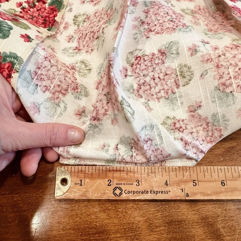 Longaberger Window Box Planter Geranium Over-the-Edge Liner & Napkin Set of 4